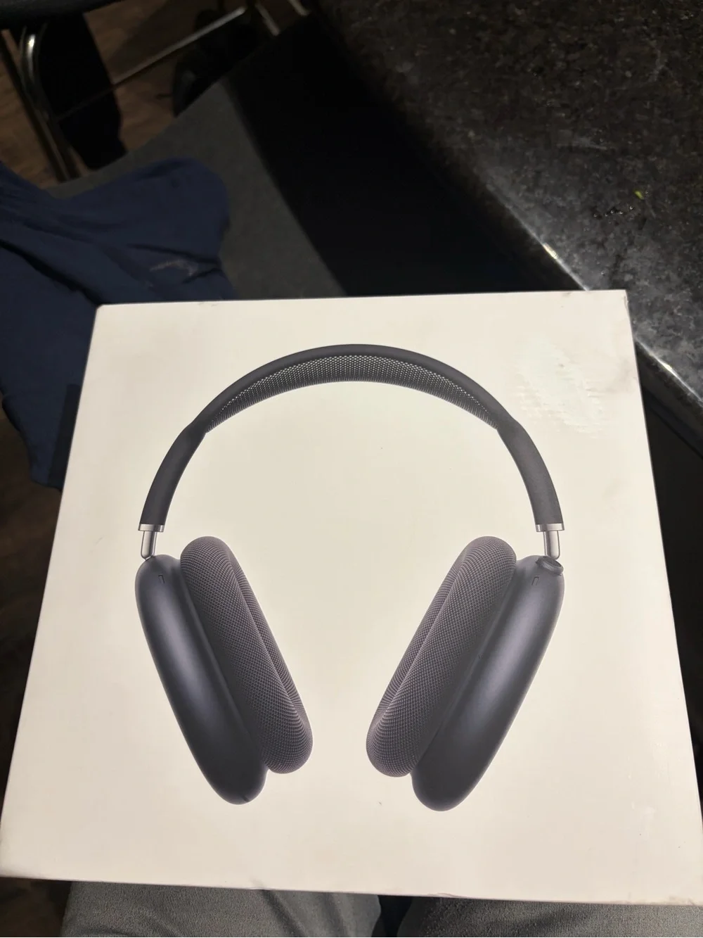Apple AirPods Max - Space Gray Premium Wireless Headphones